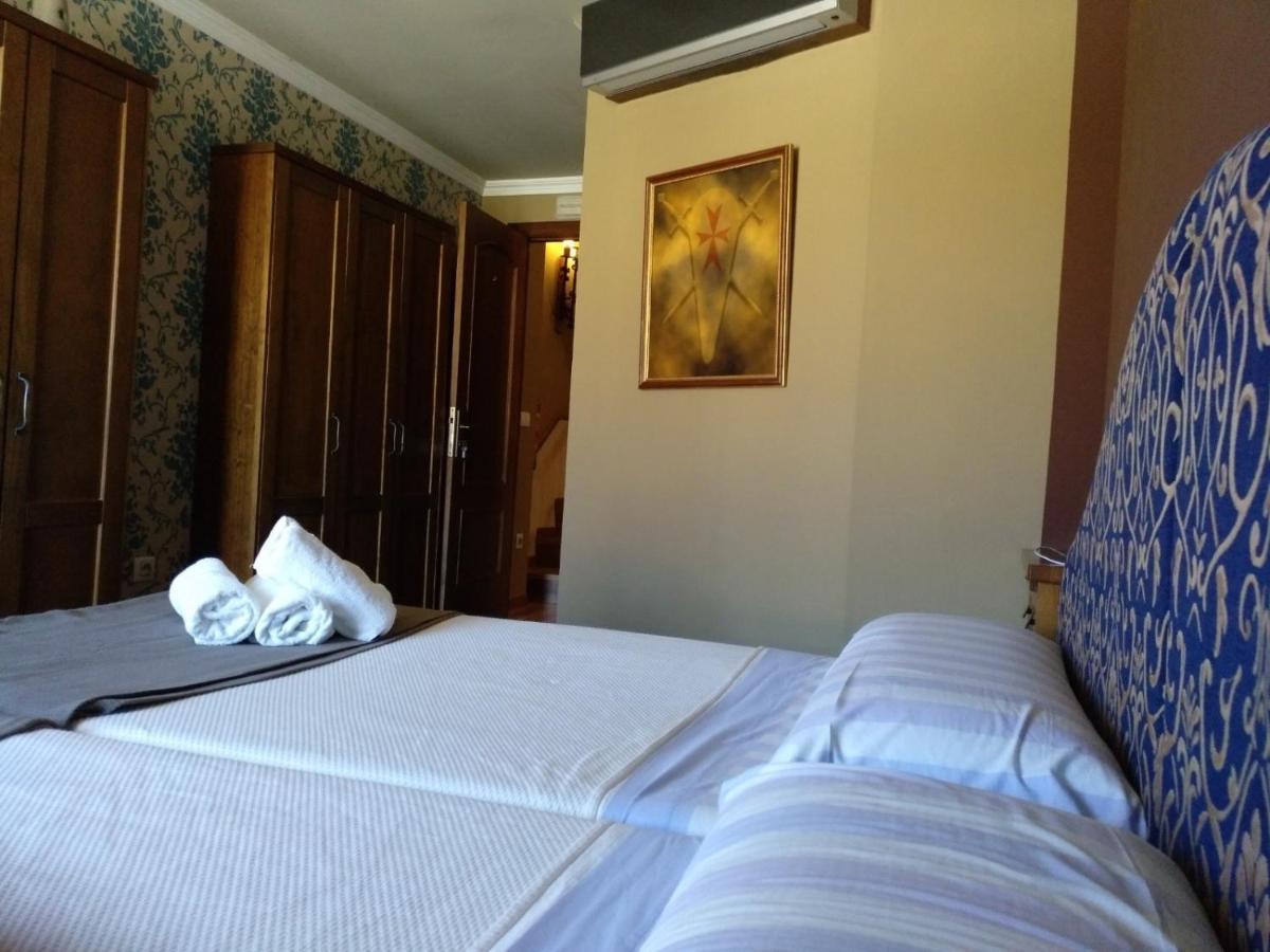 Hostal Medievo Монфорте-де-Лемос Экстерьер фото