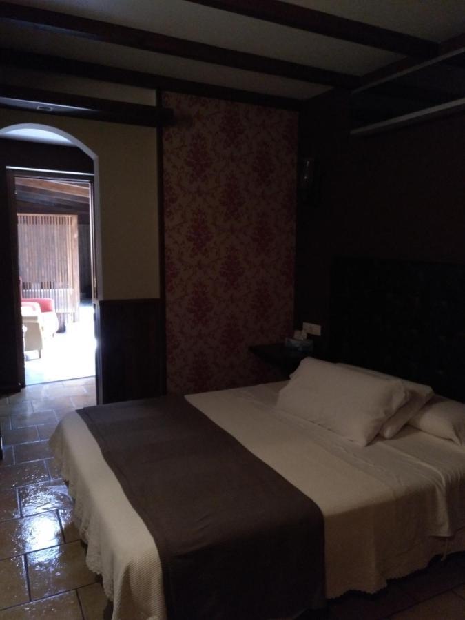Hostal Medievo Монфорте-де-Лемос Экстерьер фото