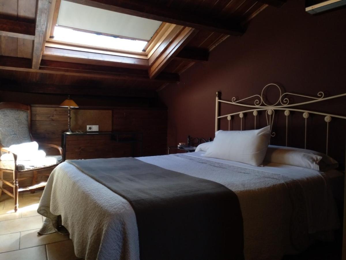 Hostal Medievo Монфорте-де-Лемос Экстерьер фото
