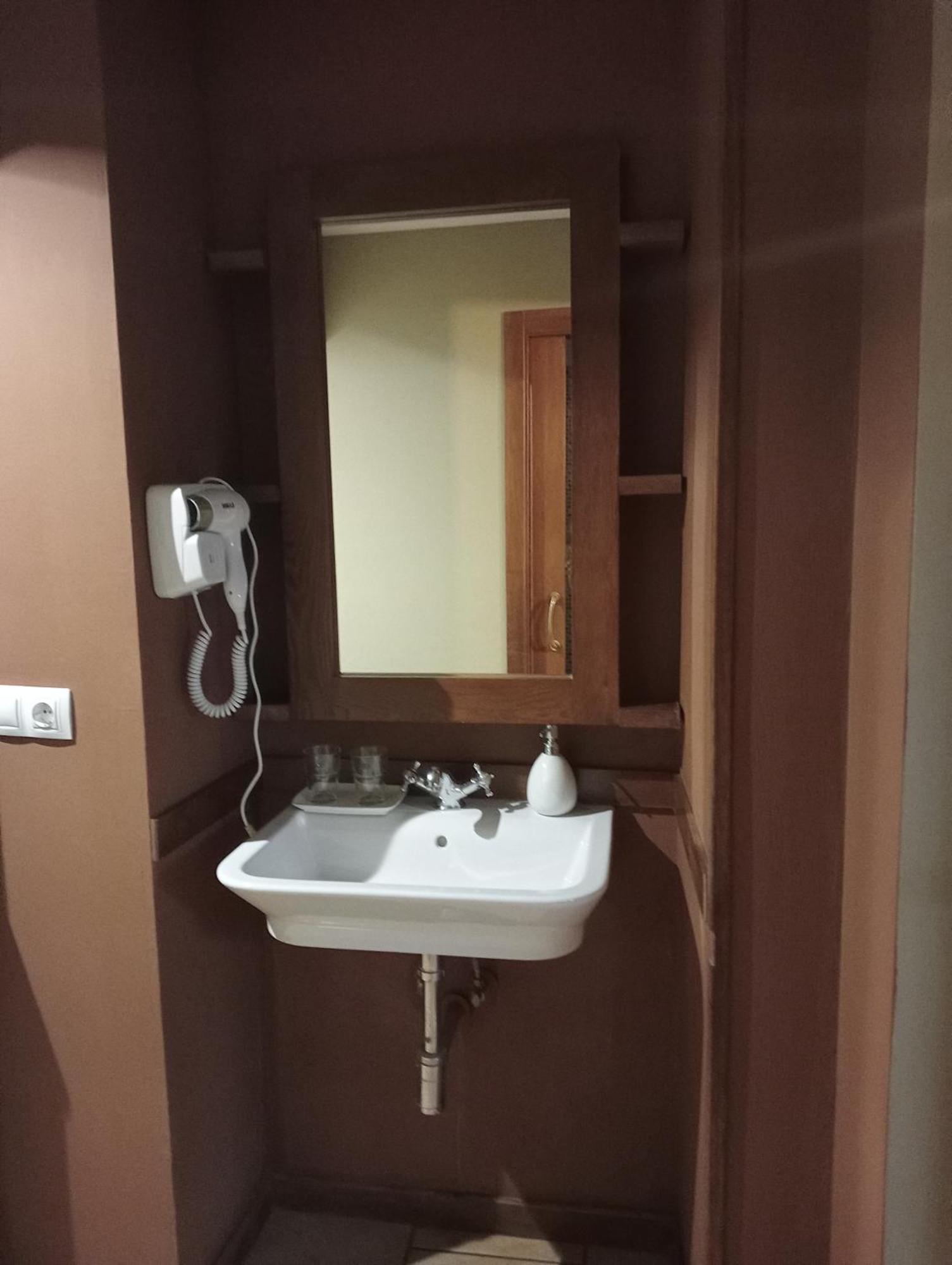 Hostal Medievo Монфорте-де-Лемос Экстерьер фото